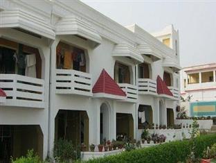 Hotel New Shankar International Puri Buitenkant foto
